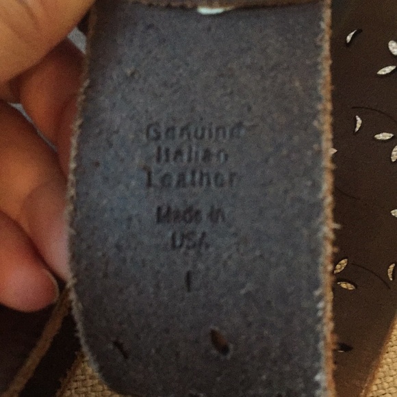 EUC Genuine Italian Leather Wide Women Belt 38” - Picture 5 of 5